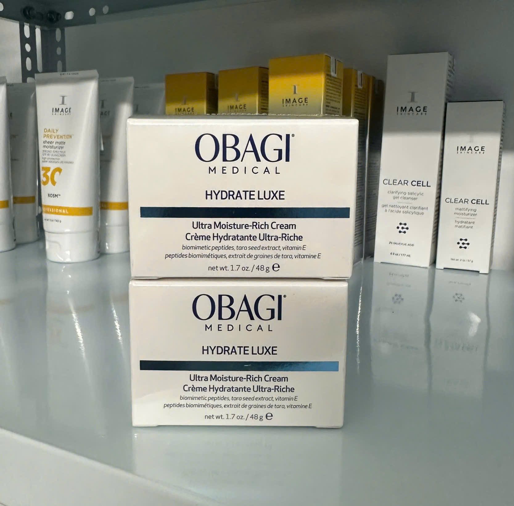 Kem dưỡng ẩm giàu dưỡng chất Obagi Hydrate Luxe