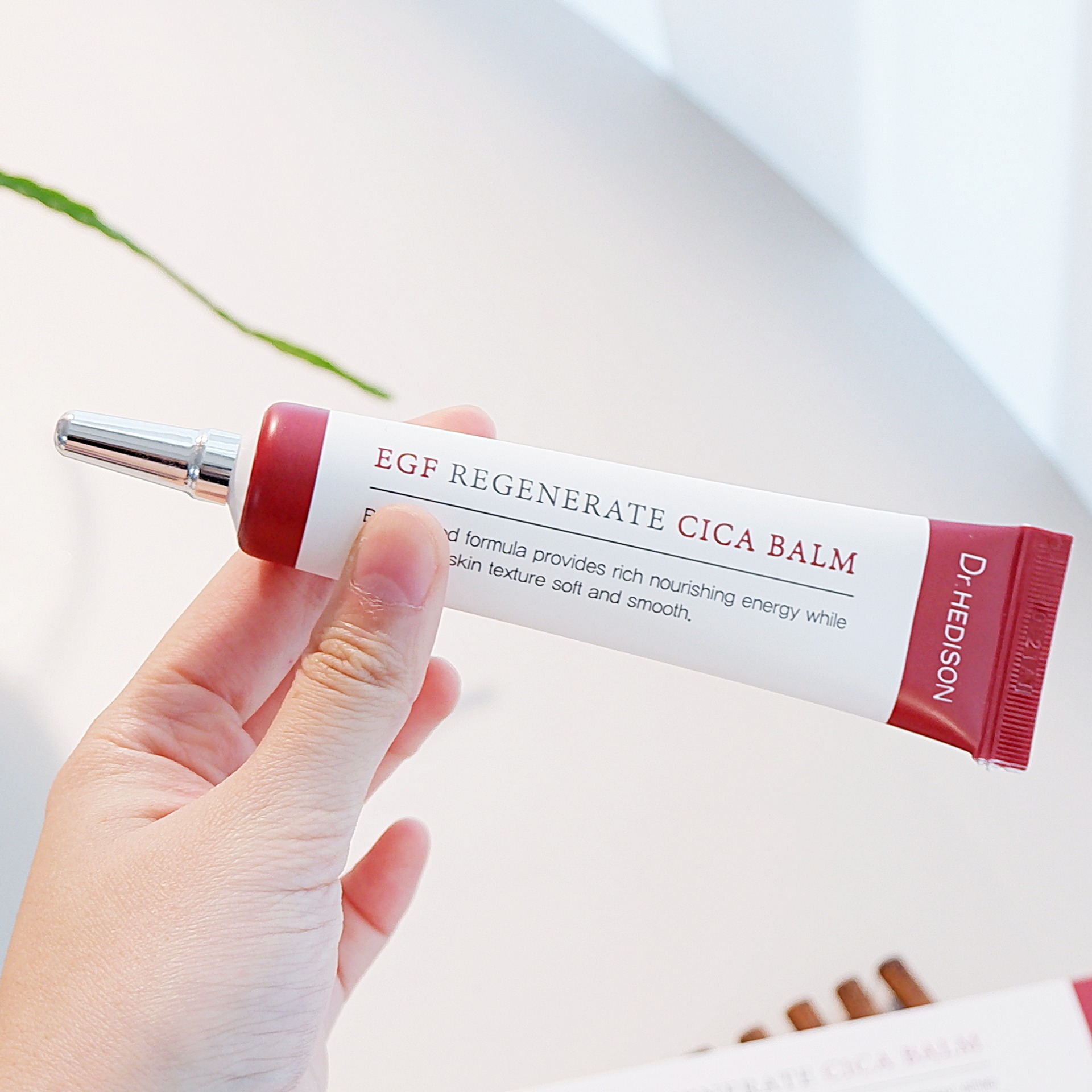 Kem sáp dưỡng cao cấp Dr.Hedison EGF Regenerate CiCa balm