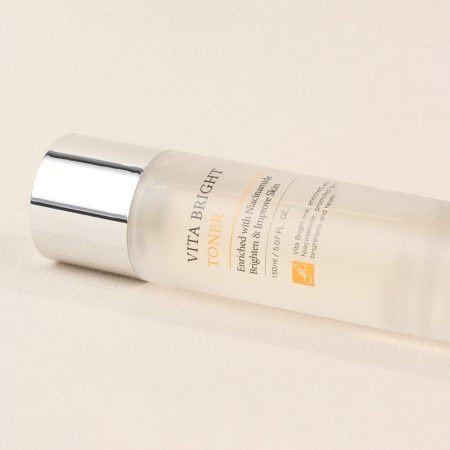 Nước hoa hồng trắng sáng Dr.Hedison Vita – Bright Toner